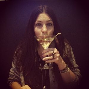 Meet your Posher, Lailah